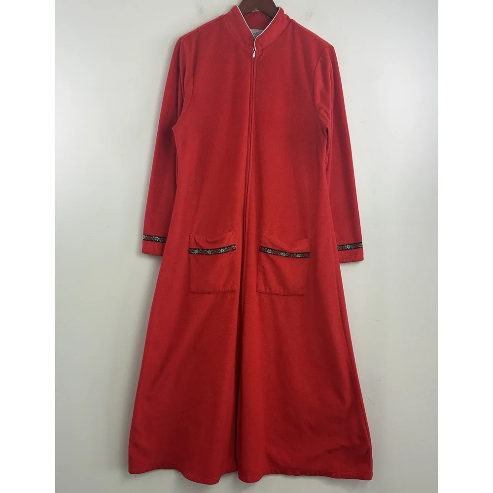 VTG Lanz of Salzburg Robe Housecoat Med Full Zip Lounger Red Embroidered Cottage